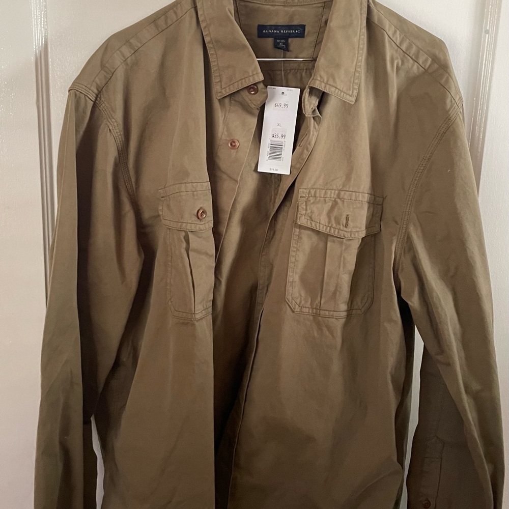 Banana Republic Men’s long sleeved shirt
